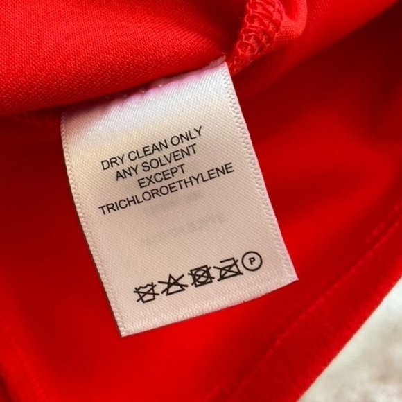 Ava Red Sheath Slip On Dress Size Medium NWT - Picture 10 of 10